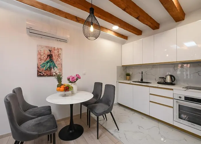 Royal Primera Задар