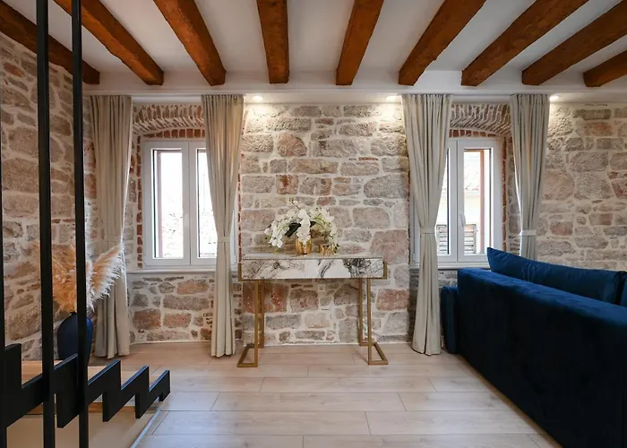 Royal Primera Apartman *